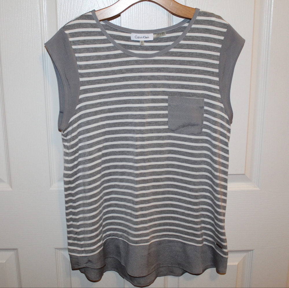 Clavin Klein cap sleeve blouse